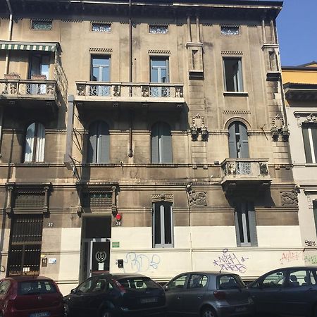 Hotel Montecarlo Milan Bagian luar foto