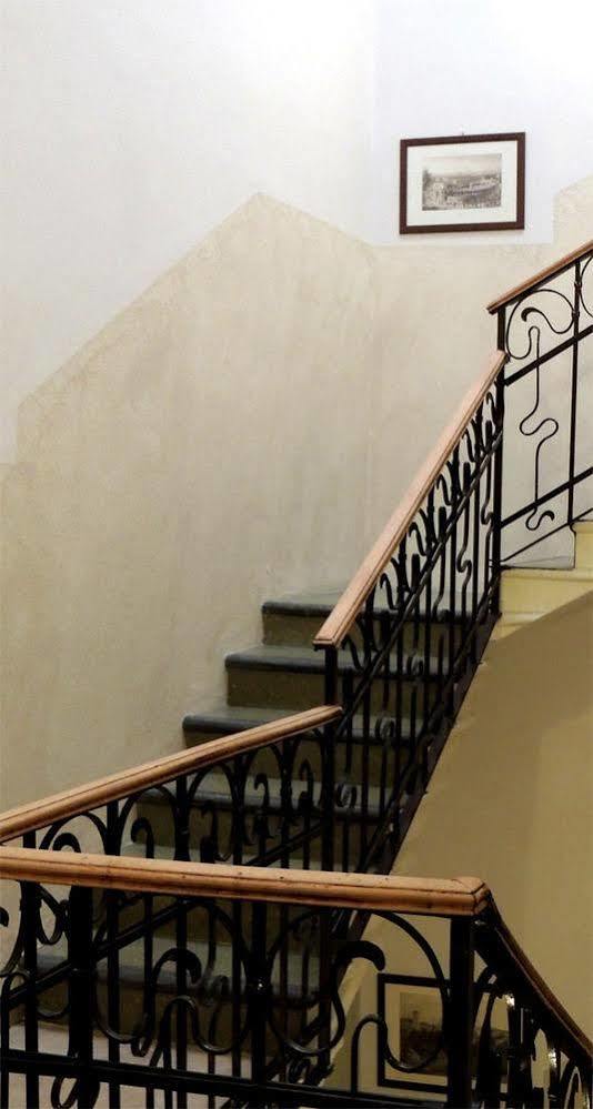 Hotel Montecarlo Milan Bagian luar foto